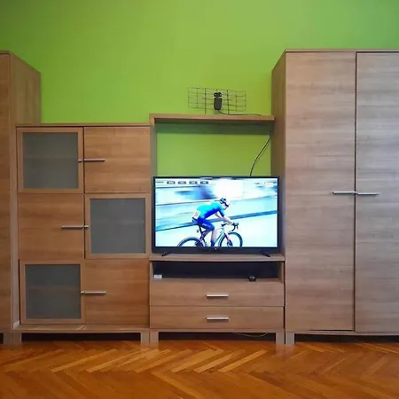 Mieszkanie Warszawska 5 *