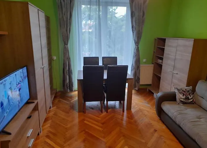 Mieszkanie Warszawska 5 *