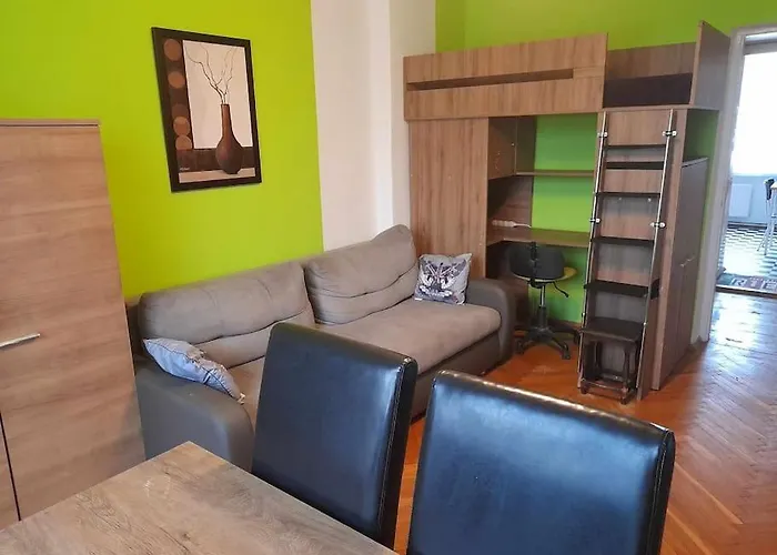 Mieszkanie Warszawska 5 *